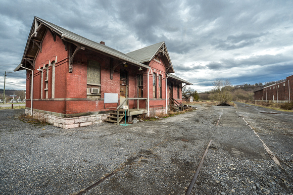 Abandoned Paw Paw B&O Station, Morgan County
